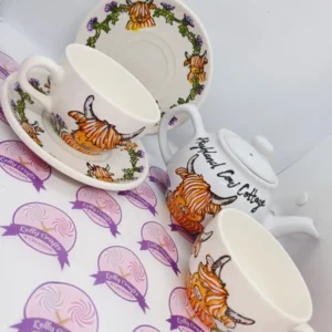 Highland Cow Cottage Tea Set and 2 cups